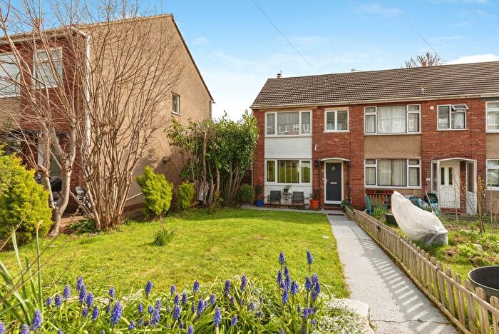 3 Bedroom End Terrace House For Sale In Parkside Gardens, Stapleton, Bristol, BS5