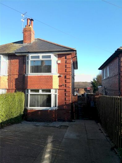 2 Bedroom Semi-Detached House To Rent In Stonefall Avenue, Harrogate HG2