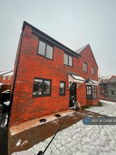 3 Bedroom Semi-Detached House To Rent In Aster Road, Shirebrook, NG20