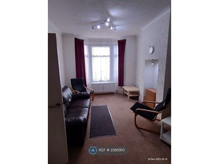 2 Bedroom Terraced House To Rent In Stanley Road, Ilford, IG1