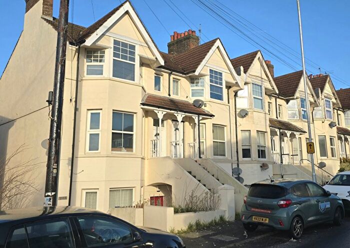 2 Bedroom Flat To Rent In London Road, Bexhill-On-Sea, TN39