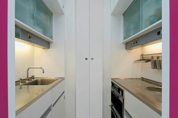 Studio To Rent In John Trundle Court, Barbican, EC2Y