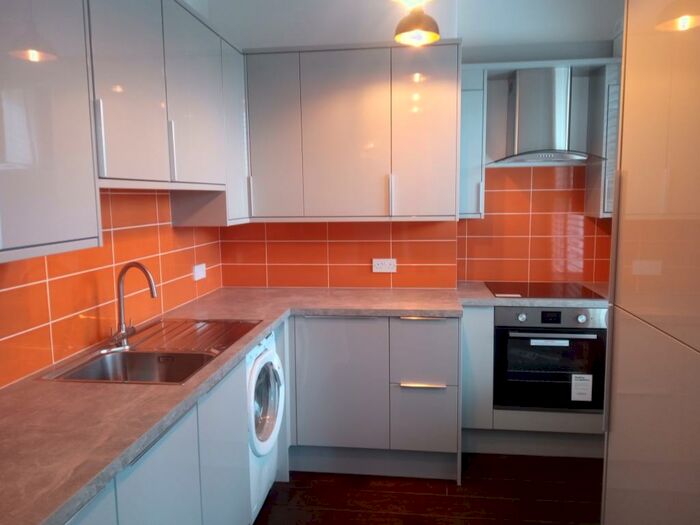 2 Bedroom Apartment To Rent In Exmouth, Close To Town Centre. *Zero Deposit Scheme Available, EX8