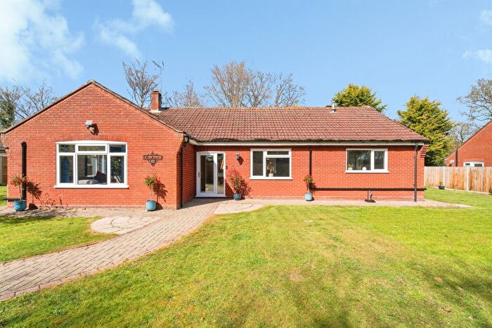 3 Bedroom Detached Bungalow For Sale In Meadow Close, Holt, NR25