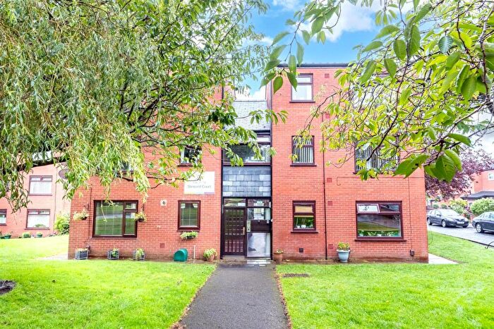 2 Bedroom Apartment For Sale In Steward Court, Prescot, Merseyside, L35