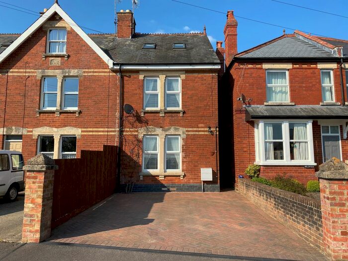 Houses for sale & to rent in GL5 1JL, Church Street,,Central, Stroud