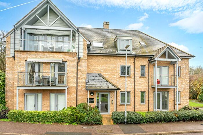 2 Bedroom Apartment For Sale In Kingcup Avenue, Hemel Hempstead, HP2