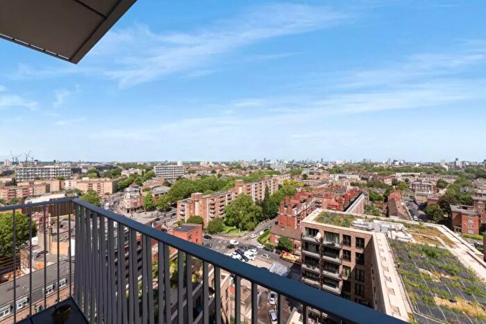 1 Bedroom Flat For Sale In Jacquard Point, Tapestry Way, London, E1