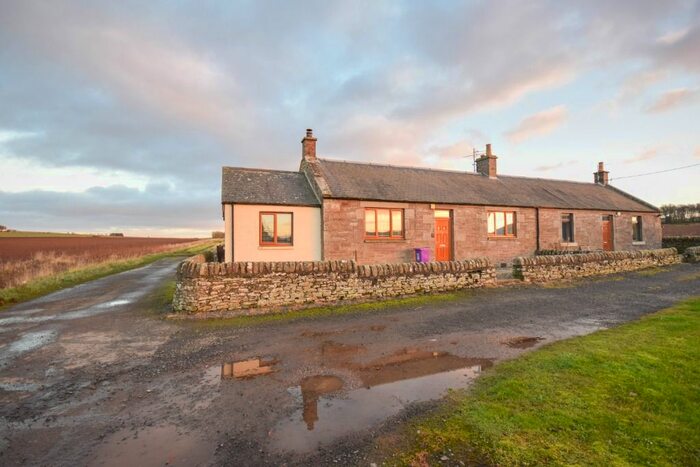3 Bedroom Semi-Detached House To Rent In Kinneries Farm Cottages, Letham, Angus, DD8