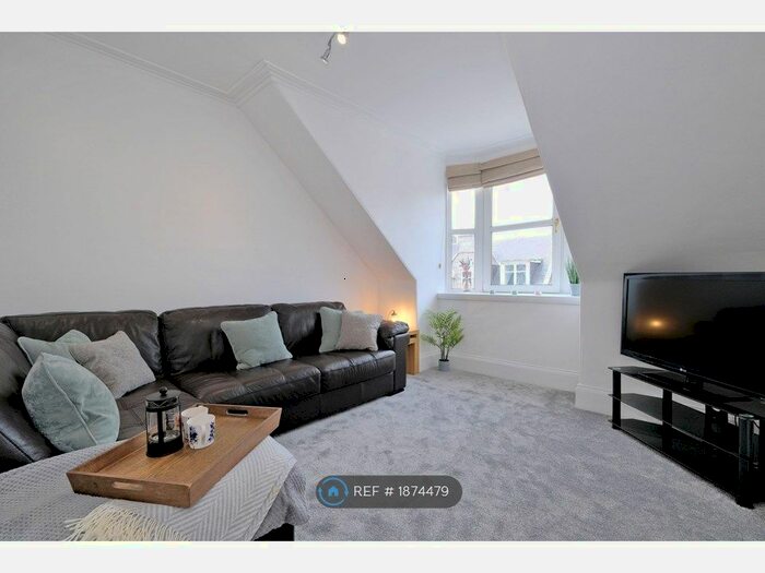 1 Bedroom Flat To Rent In Northfield Place, Aberdeen, AB25