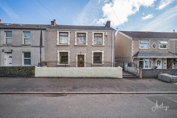 End Of Terrace House For Sale In Jersey Road, Bonymaen, Swansea, SA1