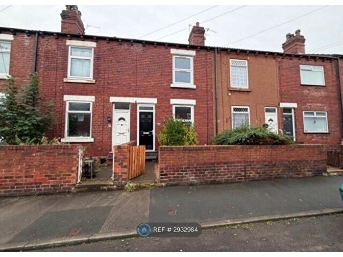 2 Bedroom Terraced House To Rent In King St, Normanton, WF6