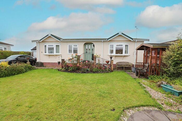 2 Bedroom Park Home For Sale In Greenacres Park, Plumpton, Penrith, CA11