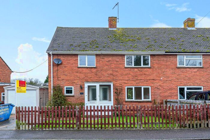 3 Bedroom End Of Terrace House To Rent In Berry Meadow, Fenny Compton, CV47