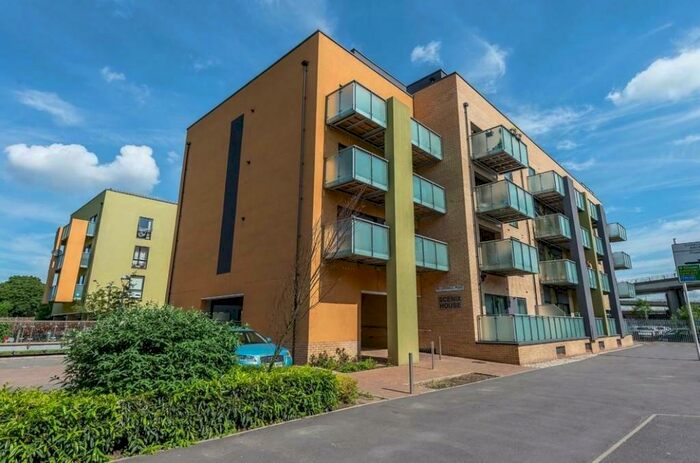 1 Bedroom Flat To Rent In Scenix House, Chigwell Road, London, E18