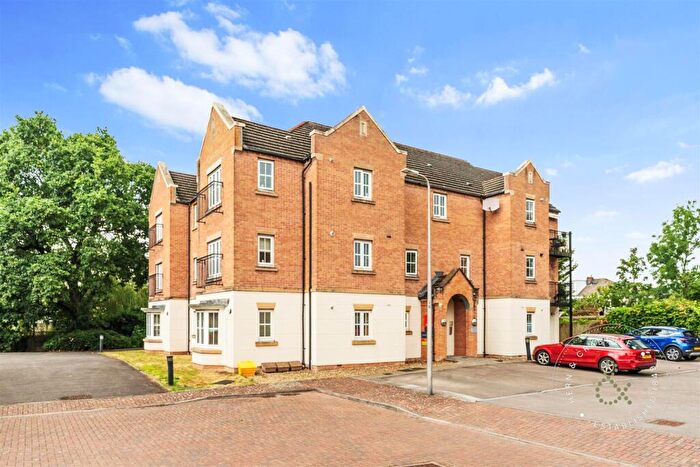 1 Bedroom Flat For Sale In Phoenix Way, Heath, Cardiff, CF14
