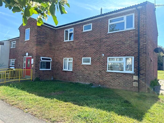 2 Bedroom Apartment For Sale In Gainsborough Road, Stowmarket, Suffolk, IP14