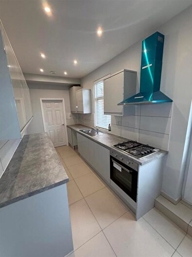 3 Bedroom Terraced House To Rent In Bristol Road, Coventry, CV5