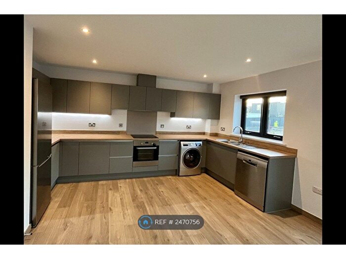 2 Bedroom Flat To Rent In Principia, Tithebarn, Exeter, EX1