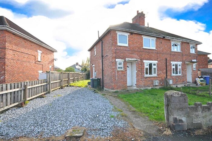 2 Bedroom Semi Detached House For Sale In Park Road, Moorends, Doncaster, DN8
