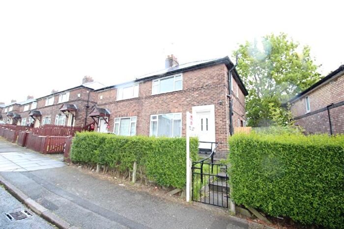 3 Bedroom Semi-Detached House To Rent In Thirlmere Avenue, Moss Bank, St Helens, WA11