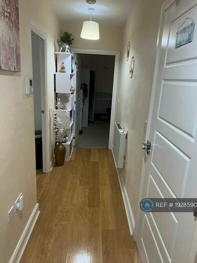 2 Bedroom Flat To Rent In Lowry Court, Harrow, HA3