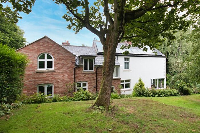 6 Bedroom Detached House For Sale In Jubilee House, Sidegate, Durham, DH1