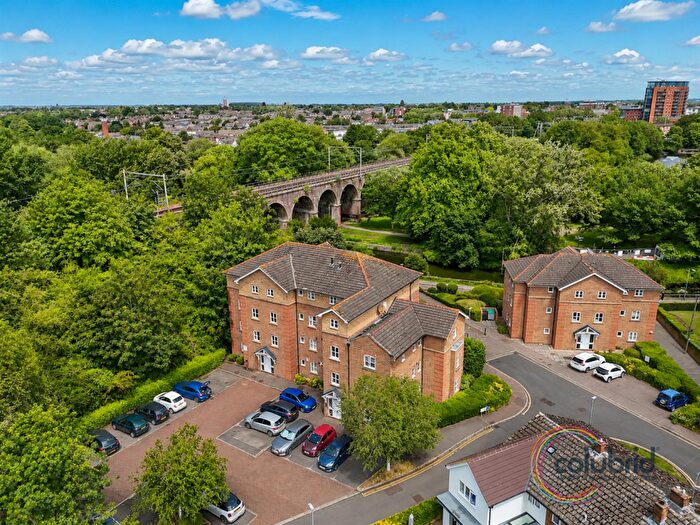 2 Bedroom Flat For Sale In Seymour Street, Chelmsford, CM2