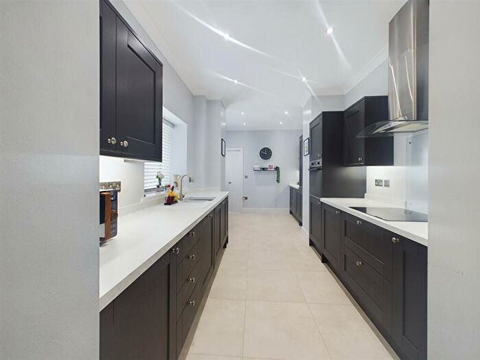 3 Bedroom Semi-Detached House For Sale In Heol Nazareth, Pontyates, Llanelli, SA15