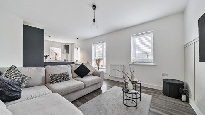 1 Bedroom Flat For Sale In Henry Shuttlewood Drive, CM1