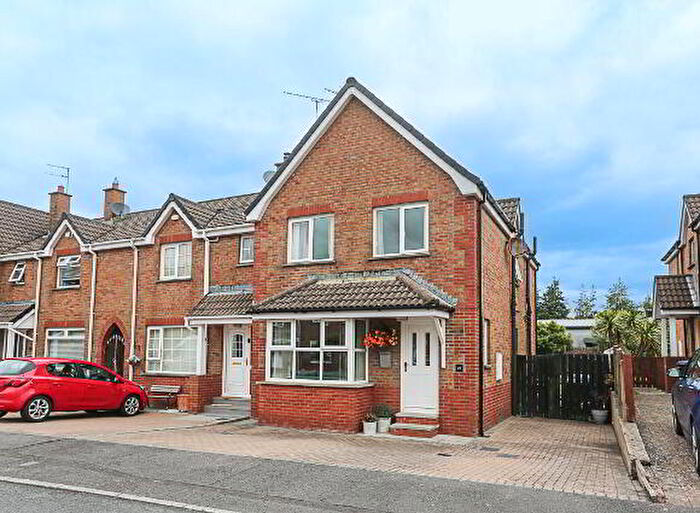 3 Bedroom TownHouse For Sale In Lord Wardens Glade, Bangor, BT19