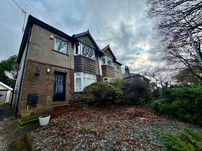 3 Bedroom Semi-Detached House To Rent In Marsden Road, Burnley, BB10