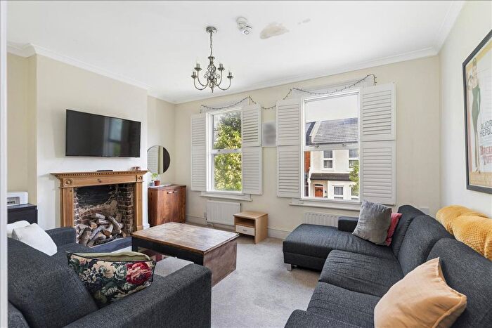 3 Bedroom Flat For Sale In Lochaline Street, Hammersmith, London, W6