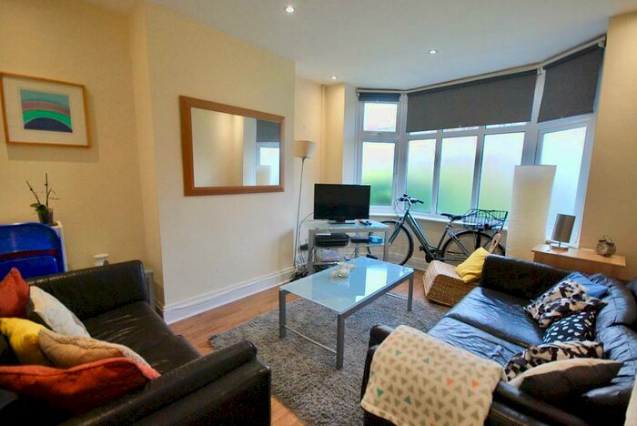 4 Bedroom Semi-Detached House To Rent In Lees Hall Crescent, Fallowfield, Manchester, M14