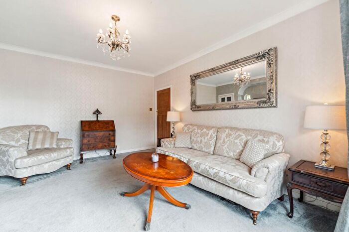5 Bedroom Detached House For Sale In Cairnhill Road, Bearsden, G61