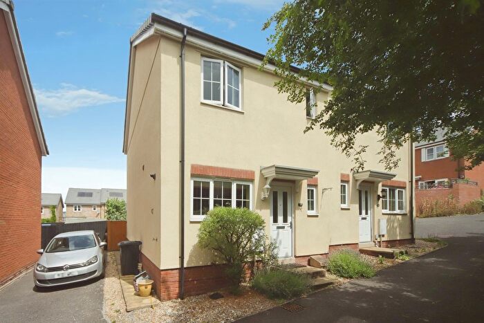 3 Bedroom Semi Detached House For Sale In Shutewater Orchard, Bishops Hull, Taunton, TA1