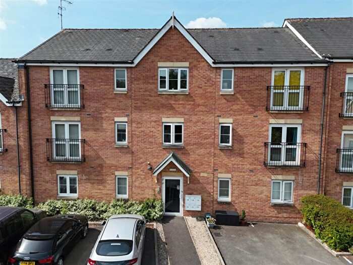 2 Bedroom Duplex For Sale In North View Terrace, Caerphilly, CF83