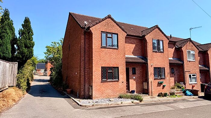 3 Bedroom End Of Terrace House For Sale In Simons Mews, Lyddons Mead, Chard, Somerset, TA20