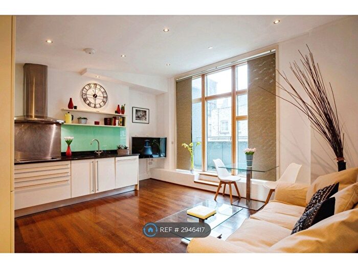 2 Bedroom Flat To Rent In Britannia Building, London, N1