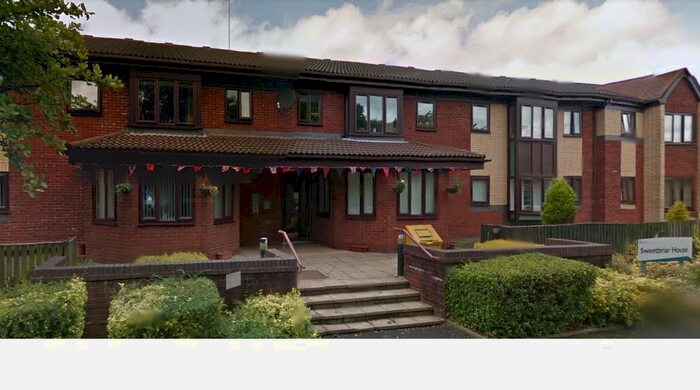 1 Bedroom Flat To Rent In Glebe Street, Shaw, Oldham OL2