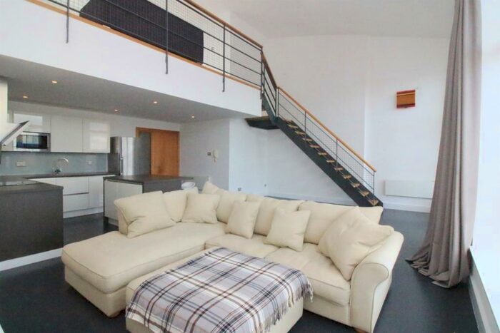 2 Bedroom Apartment To Rent In Queens Wharf, Queens Road, Reading, RG1