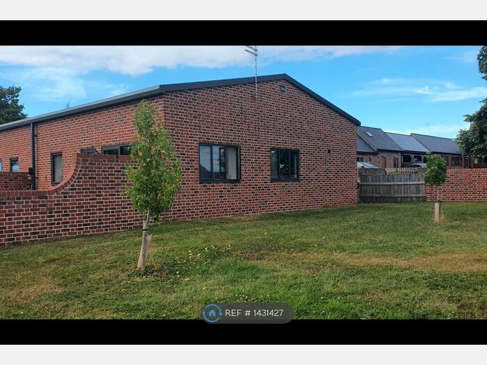 1 Bedroom Flat To Rent In Wickfield Farm, Royal Wootton Bassett, Swindon, SN4