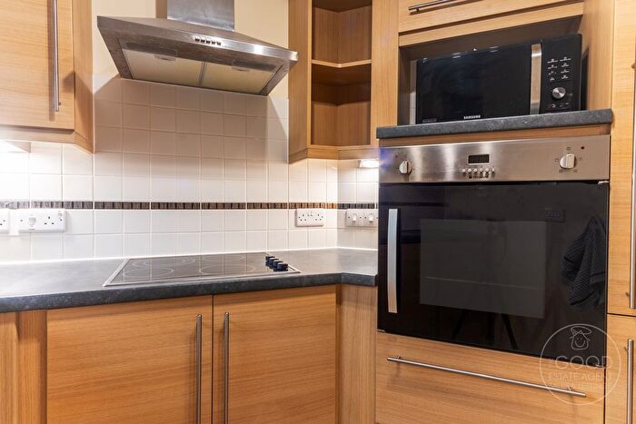 1 Bedroom Flat For Sale In Hanna Court, Handforth, SK9