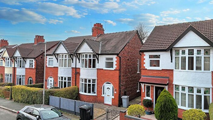 3 Bedroom Semi-Detached House For Sale In Hungerford Terrace, Crewe, CW1