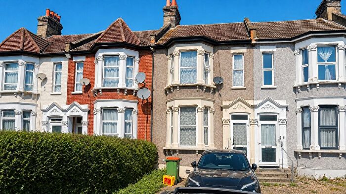 3 Bedroom Terraced House For Sale In Romford Road, Forest Gate, London, E7