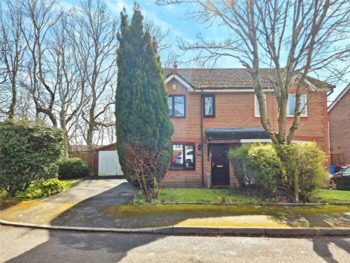 3 Bedroom Semi Detached House For Sale In Quarry Pond Road, Worsley, Manchester, Greater Manchester, M28