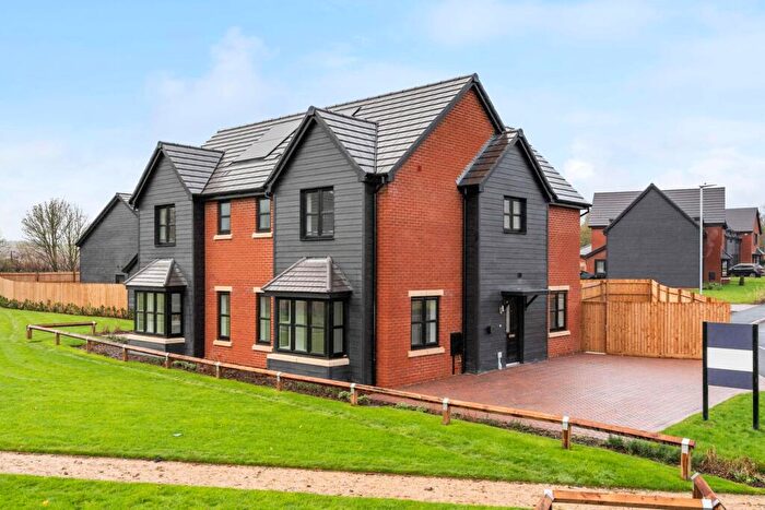 3 Bedroom Semi-Detached House For Sale In Field Maple Close, Senuna Park, Ashwell, Baldock, SG7