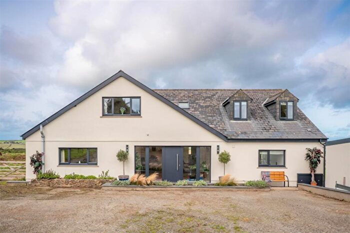 6 Bedroom Smallholding For Sale In Llain Farm, Mathry, Haverfordwest, SA62