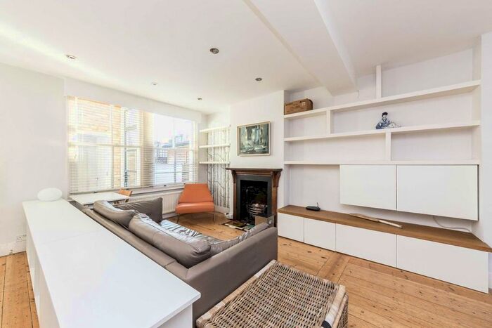2 Bedroom Property To Rent In Longfield Street, London, SW18