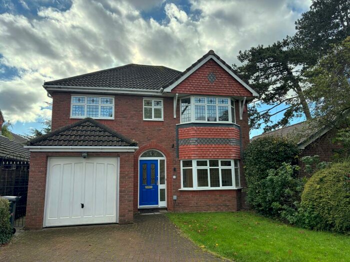 4 Bedroom House To Rent In Macrae Road, Ham Green, Bristol, BS20